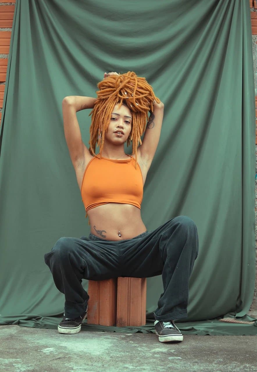 AI mugshot filter before photo - studio photo before AI mugshot background added