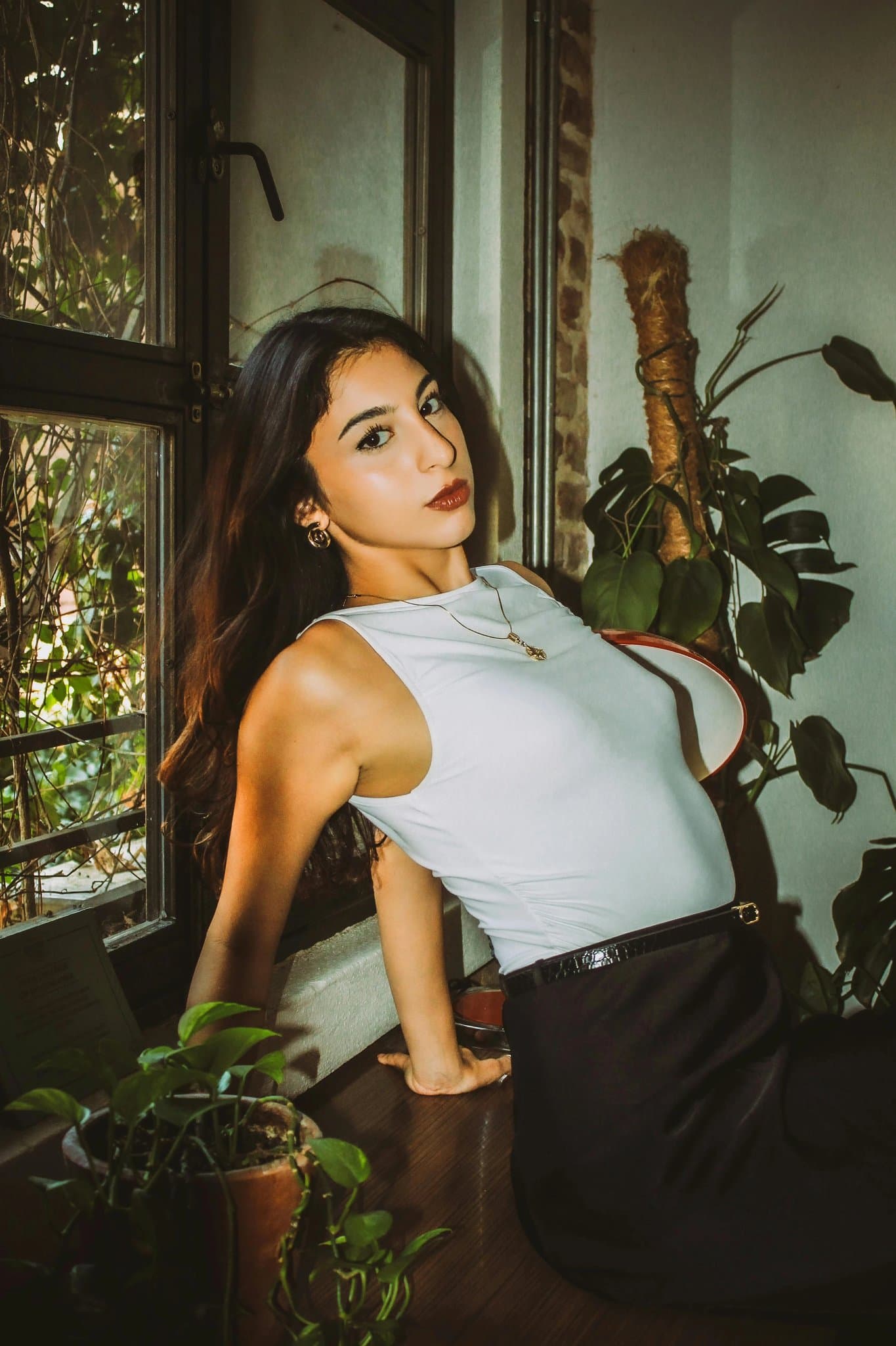 White Party Outfits filter before photo - natural portrait in everyday outfit with indoor scene