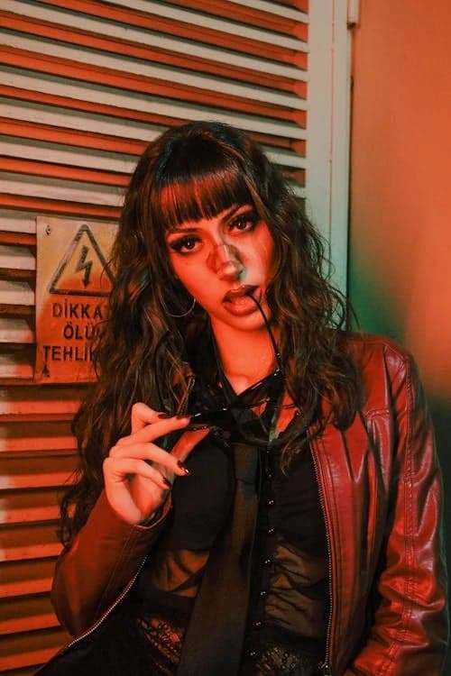 Christmas outfit before – portrait before tree dress edit