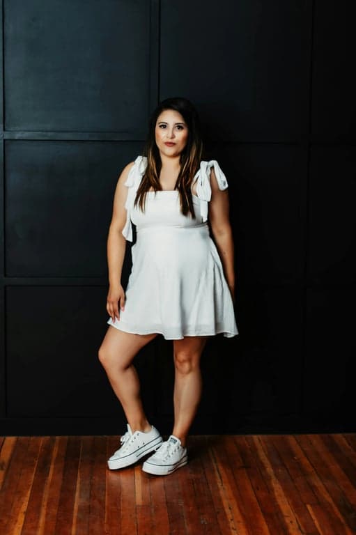 AI wedding dress before pic-woman in a white dress