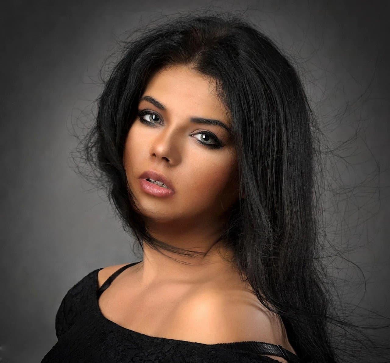 AI baby filter before photo - full body photo before baby face effect