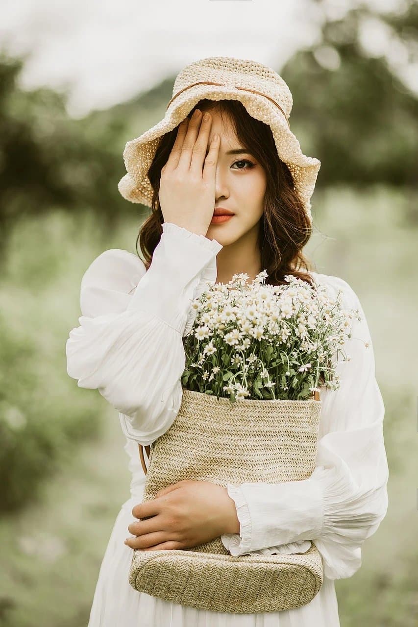 AI silhouette maker before photo - full body photo before solid silhouette filter