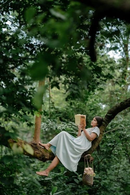 Celebrity Outfits filter before photo - natural portrait in everyday clothing with simple background