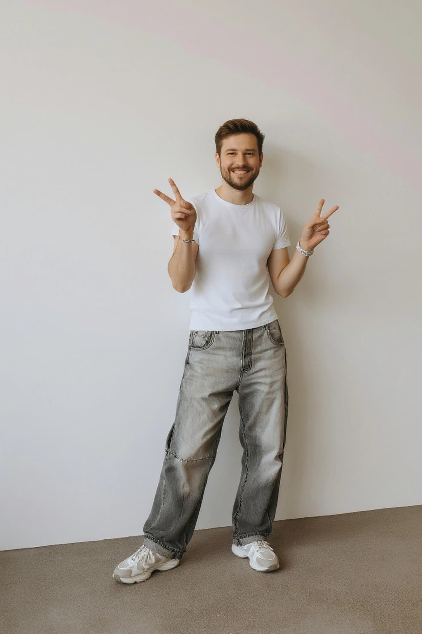 AI gender swap before photo - casual style portrait