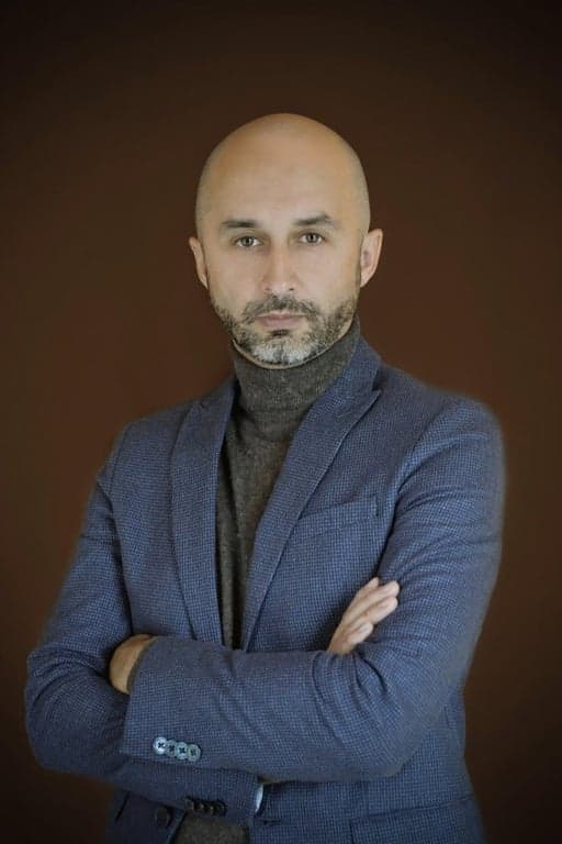 AI bald filter after transformation - virtual bald hairstyle applied